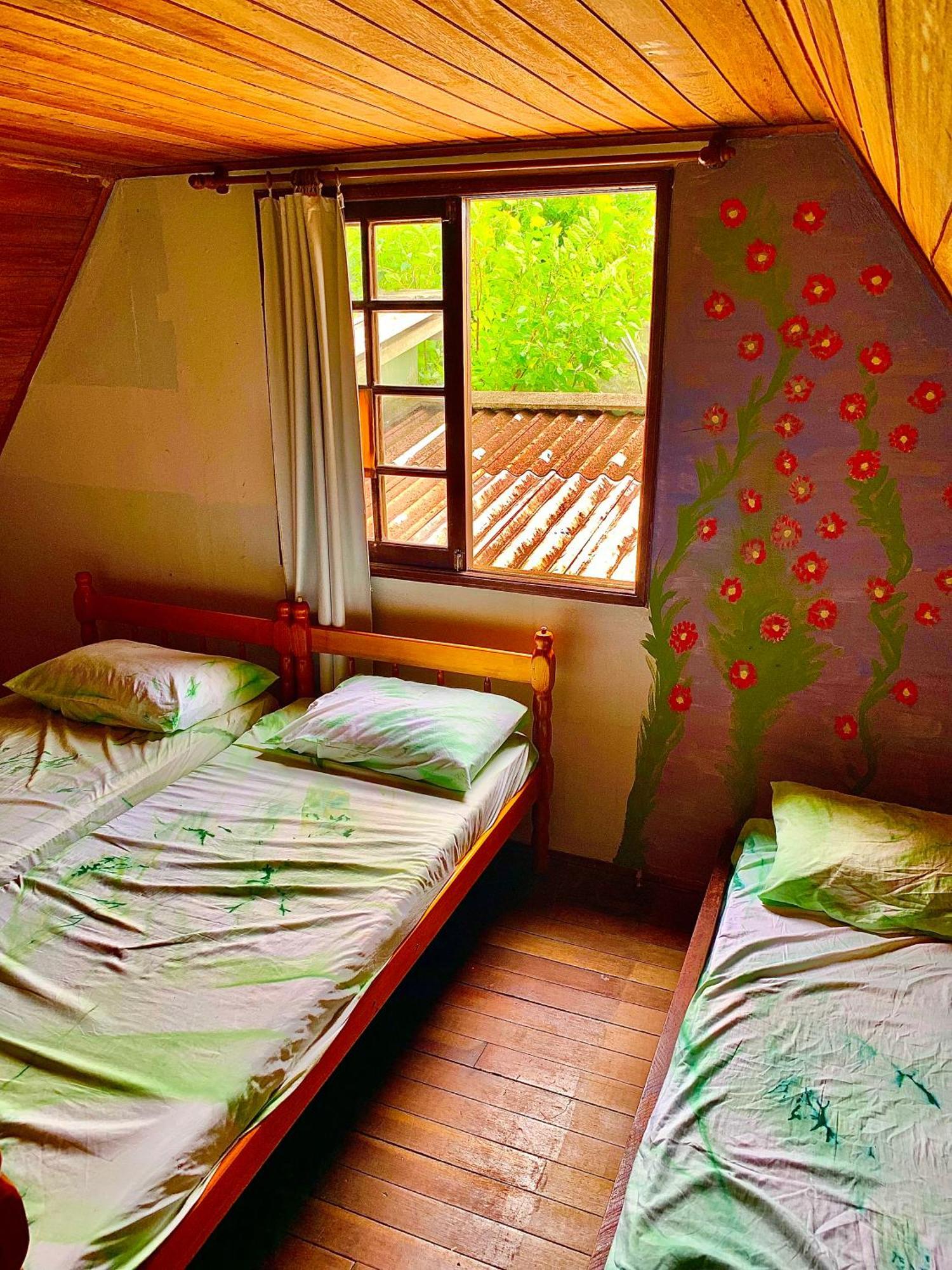 Hostel Mueller Na Praia De Mocambique フロリアノポリス エクステリア 写真