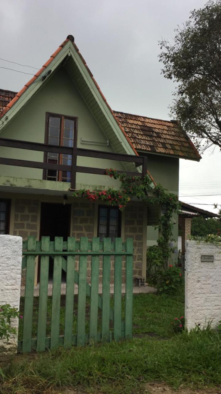 Hostel Mueller Na Praia De Mocambique フロリアノポリス エクステリア 写真