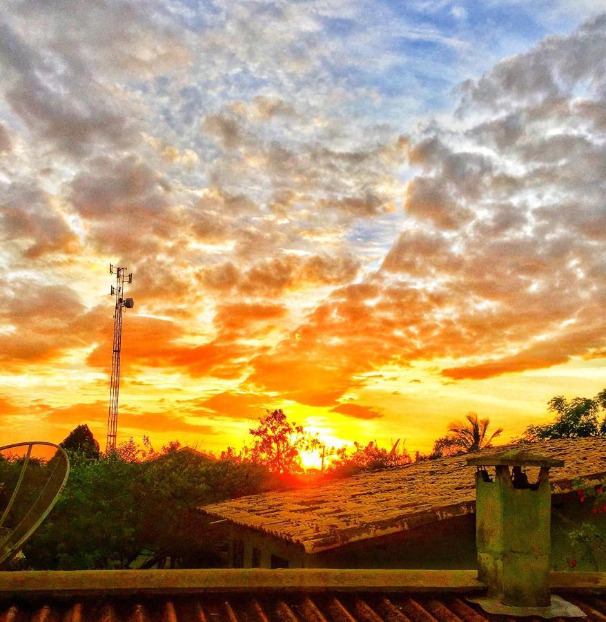 Hostel Mueller Na Praia De Mocambique フロリアノポリス エクステリア 写真
