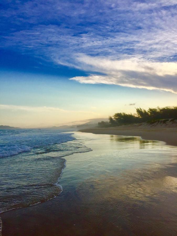 Hostel Mueller Na Praia De Mocambique フロリアノポリス エクステリア 写真